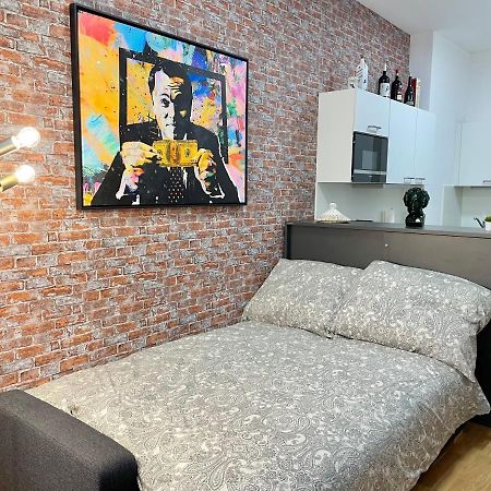 וינה Premium Apartment With Terrace, A/C, Free Wifi And Netflix מראה חיצוני תמונה