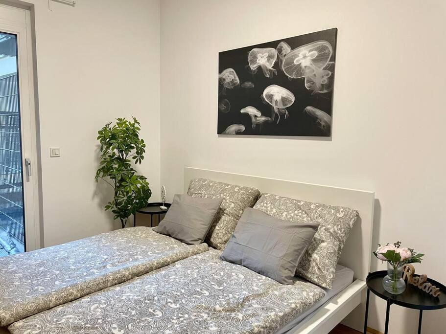 וינה Premium Apartment With Terrace, A/C, Free Wifi And Netflix מראה חיצוני תמונה